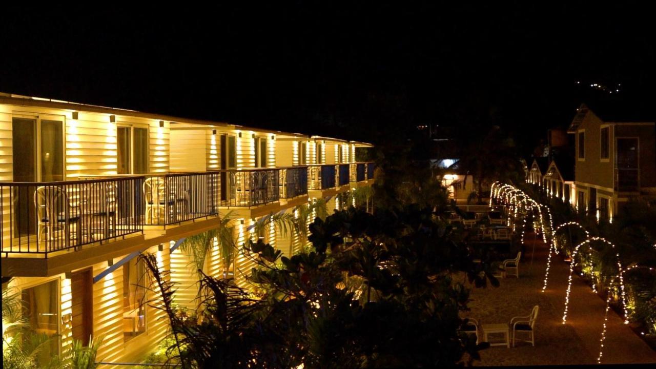 Sandbanks Villas, 4*