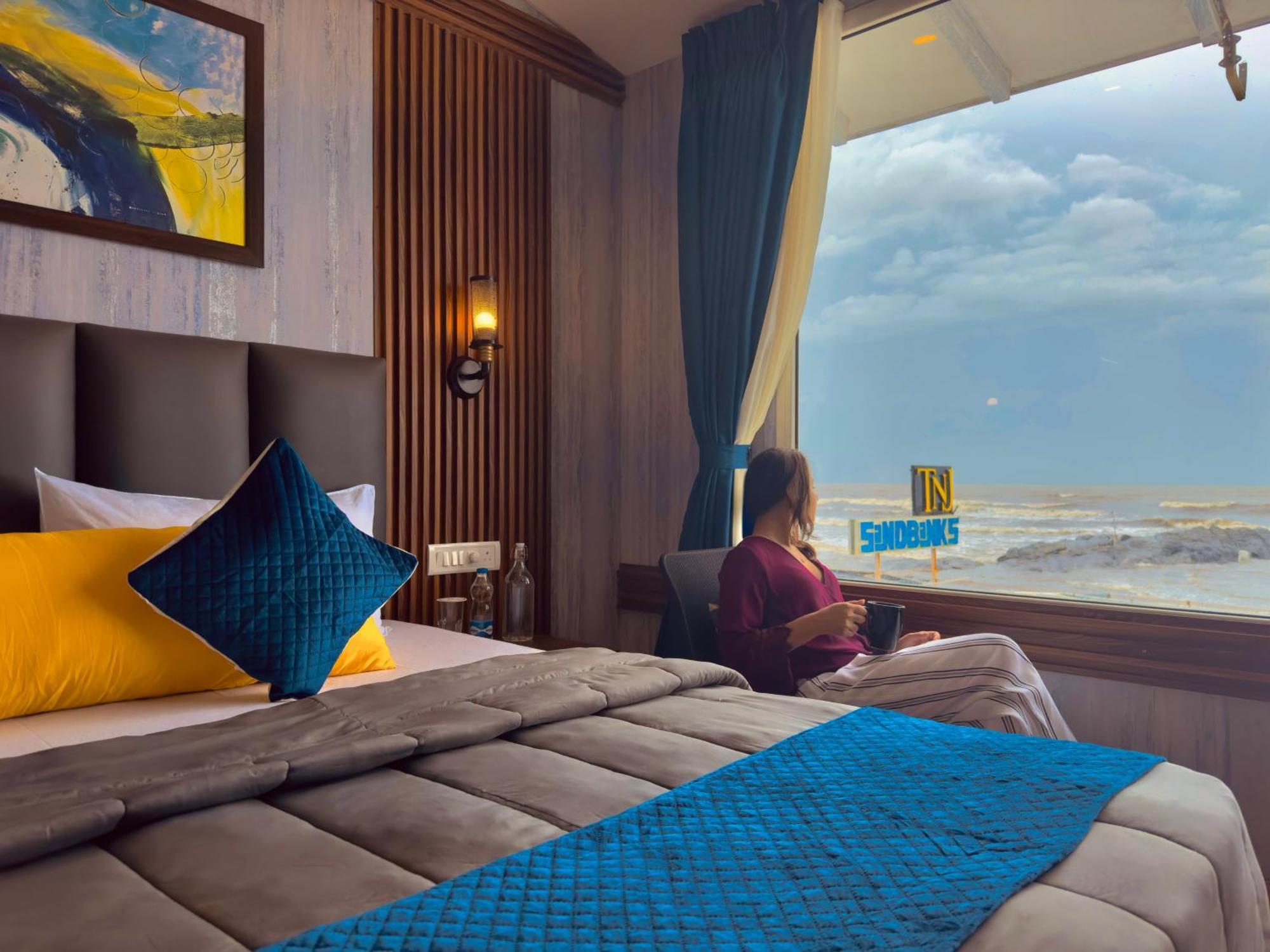 Sandbanks Villas, 4*
